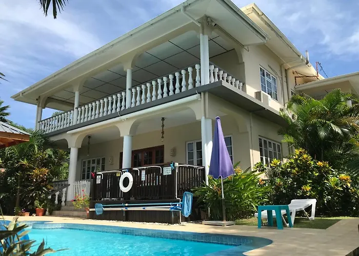 Royal Bay Vila Anse Royale