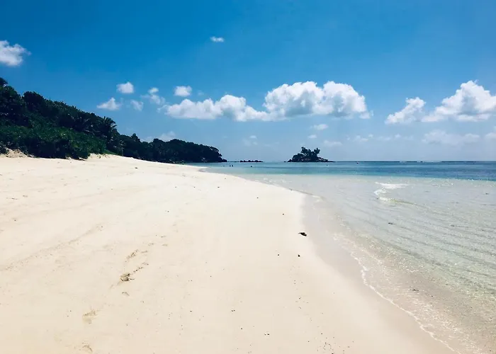 Royal Bay * Anse Royale