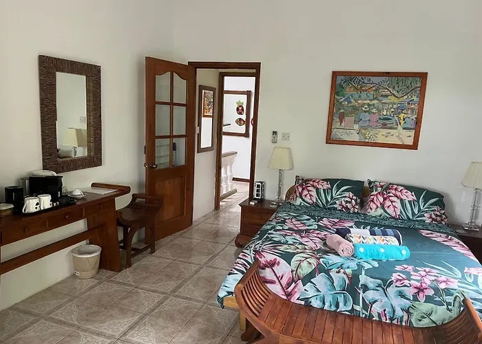 Royal Bay Anse Royale